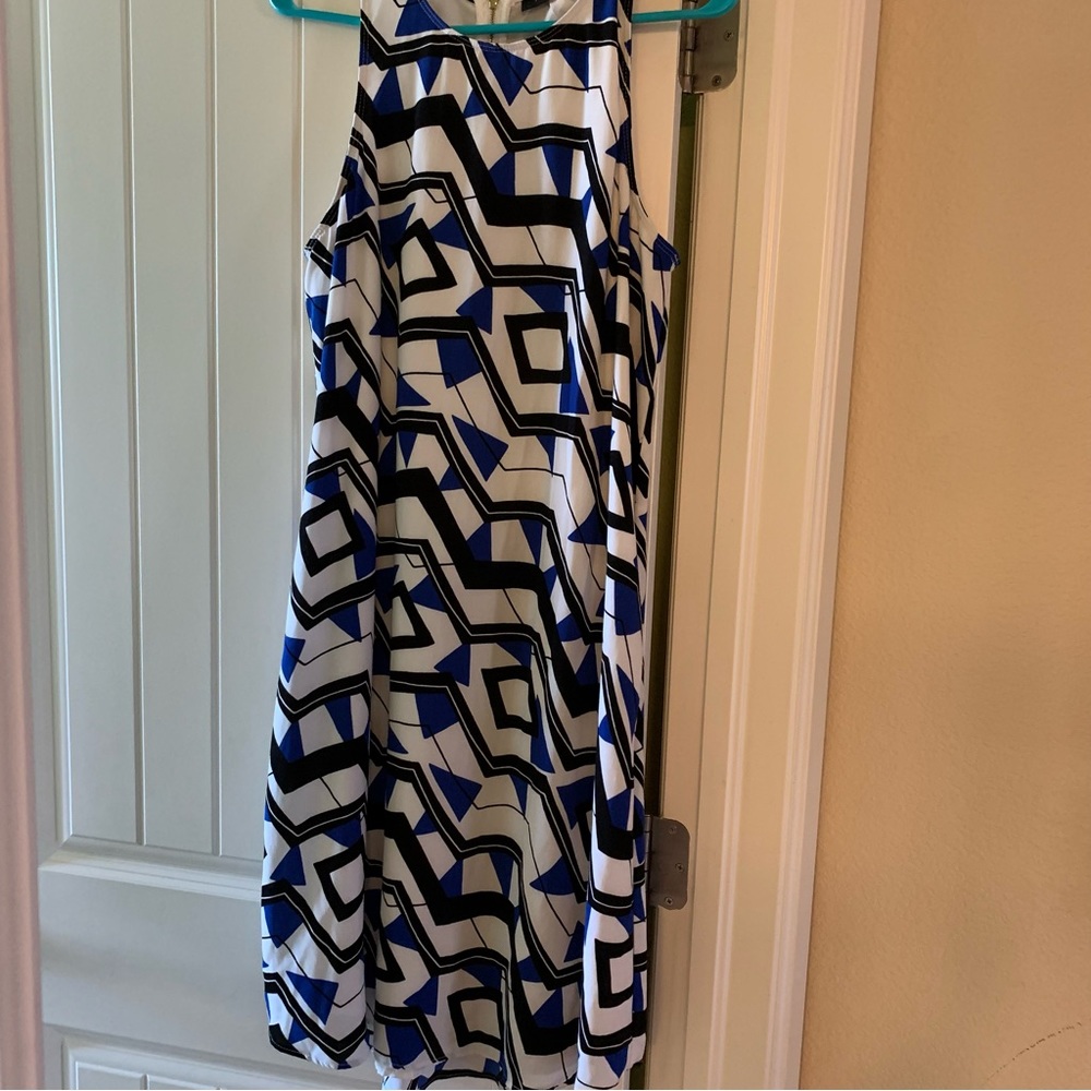 Like new geometric design shift dress.  Knee length